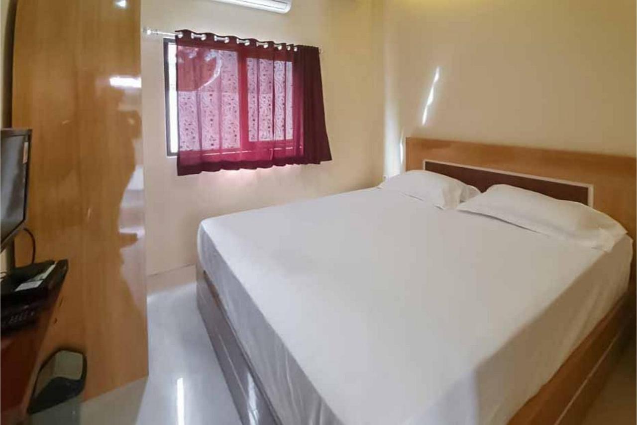 Jatiwangi Syariah Guest House Mitra Reddoorz Majalengka Eksteriør billede