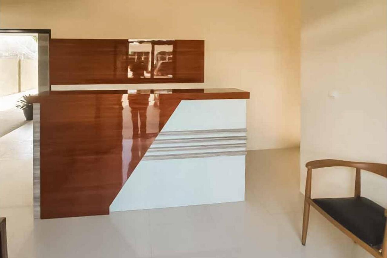 Jatiwangi Syariah Guest House Mitra Reddoorz Majalengka Eksteriør billede